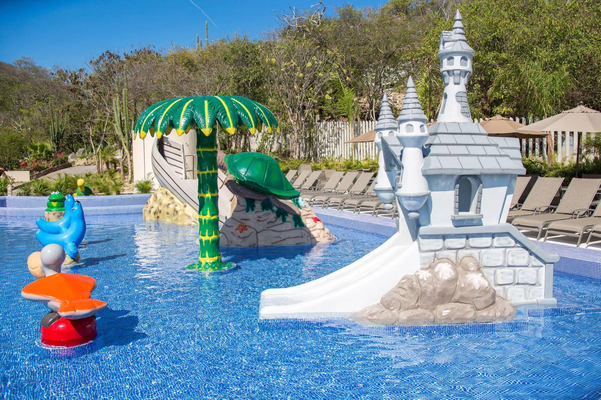 Isla Natura Beach Huatulco Tangolunda Ngoại thất bức ảnh